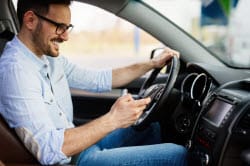 iStock-1038806958_distracted_driving-Arizona_lawyer.jpg